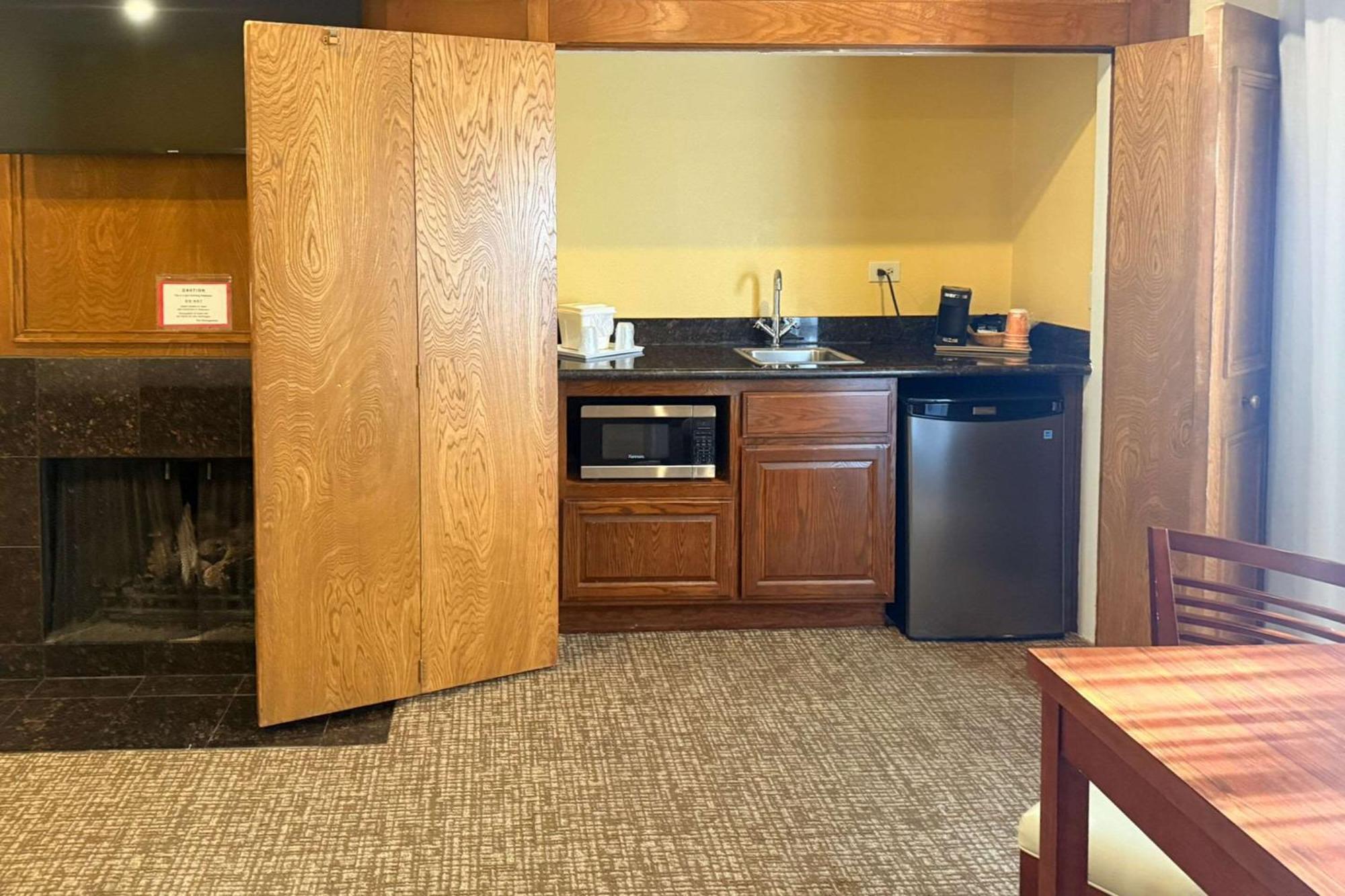 Comfort Inn Monterey Peninsula Airport Εξωτερικό φωτογραφία